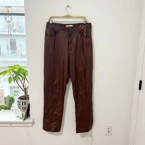 Abercrombie & Fitch Brown Vegan Leather '90s Straight Pants Size 14 - Picture 1 of 6